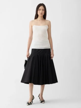 Das drapierte Tanktop aus Plumetis-Strick