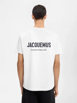 Das Dubai-Adress-T-Shirt Kurzarm-T-Shirt mit aufgedruckter Adresse und Logo