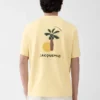 Das Hello Dubai T-Shirt Logo-T-Shirt – exklusiv online und in unseren Verkaufsstellen in den Vereinigten Arabischen Emiraten erhältlich