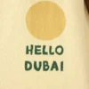 Das Hello Dubai T-Shirt Logo-T-Shirt – exklusiv online und in unseren Verkaufsstellen in den Vereinigten Arabischen Emiraten erhältlich