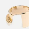 Das J-Armband Geformtes „J”-Armband