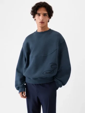 Das J-Sweatshirt T-Shirt mit gesticktem Monogramm
