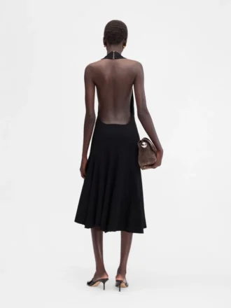 Das Kleid Favola Ausgestelltes Neckholder-Kleid