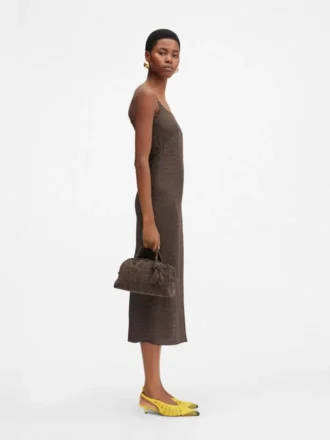 Das Kleid Notte Kleid mit Charm-Logo