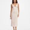 Das Kleid Valérie Ausgefranstes, tailliertes Kleid