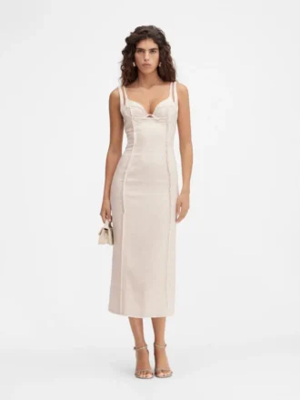 Das Kleid Valérie Ausgefranstes, tailliertes Kleid
