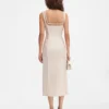 Das Kleid Valérie Ausgefranstes, tailliertes Kleid