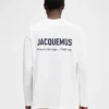 Das Langarm-T-Shirt mit Montaigne-Adresse Langarm-T-Shirt mit aufgedruckter Adresse und Logo – exklusiv online und in unserem Pariser Store erhältlich