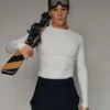 Das Oberteil mit Stehkragen Jacquemus + Nike Langärmliges Oberteil – Zusammenarbeit zwischen Jacquemus und Nike