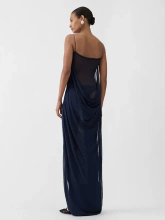 Das Plumetis-Strickkleid Drapiertes transparentes Kleid
