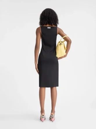 Das Spoglio-Kleid Minimalistisches asymmetrisches Kleid