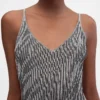 Das Zebra-Mini-Strickkleid Zebra-Jacquard-Minikleid