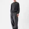 Der bestickte Pullover Bestickter Strickpullover