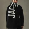 Der Jacquemus-Schal Fringe Logo-Schal