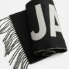 Der Jacquemus-Schal Fringe Logo-Schal