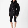 Der kurze Trenchcoat Ovalo Trenchcoat Hourglass