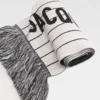 Der Liga-Schal Gestreifter Strickschal