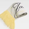 Der Liga-Schal Gestrickter Schal mit 50er-Jahre-Logo