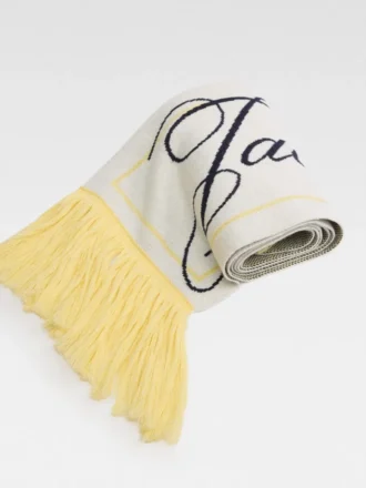 Der Liga-Schal Gestrickter Schal mit 50er-Jahre-Logo