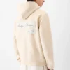 Der Montaigne Hoodie Kapuzenpullover mit Logo – exklusiv online und in unserem Pariser Store erhältlich