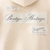 Der Montaigne Hoodie Kapuzenpullover mit Logo – exklusiv online und in unserem Pariser Store erhältlich