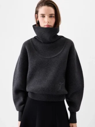 Der Pallone-Strick Pullover mit weitem Rollkragen
