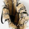 Die asymmetrische Beuteltasche Bambola
