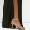 Die Bisou-Sandalen Sandalen mit geometrischem Absatz