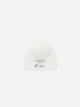 Die Courchevel High Altitude Club Mütze Logo-Strickmütze – exklusiv online und in unserer Boutique in Courchevel erhältlich