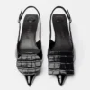 Die flachen Duelo-Slingbacks Runde und eckige Kitten Heels