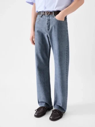 Die gerade geschnittene Jeanshose von de-Nîmes Jeans mit geradem Bein
