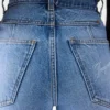 Die gerade geschnittene Jeanshose von de-Nîmes Jeans mit geradem Bein