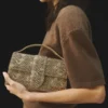 Die große Bambino Crossbody-Umhängetasche