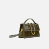 Die große Bambino Metal-Tasche mit Klappe