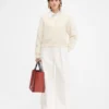 Die JACQUEMUS-Strickjacke Signature-Strickjacke