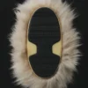 Die Jacquemus Mid Yeti Moon Boot Kunstfellstiefel – in Zusammenarbeit mit Moon Boot