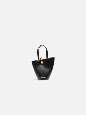 Die kleine asymmetrische Mini-Beuteltasche Bambola