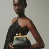 Die kleine Clutch-Tasche Berlingot