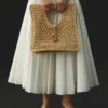Die kleine quadratische Tasche Spiaggia Kleine quadratische Tasche aus Raffia