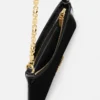 Die kleine Schultertasche Bisou Chaine Small