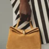 Die kleine Valérie Kleine gefaltete Tasche
