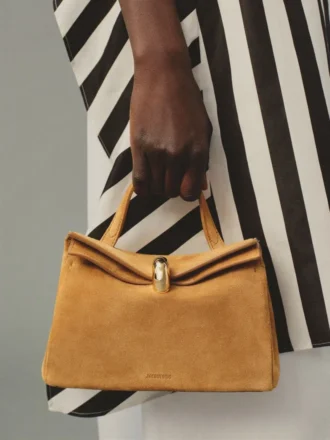 Die kleine Valérie Kleine gefaltete Tasche