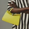 Die kleine Valérie Kleine gefaltete Tasche