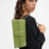 Die lange Bambino Long-Flap-Tasche