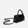 Die lange Chiquito Long Lederhandtasche