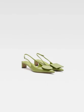 Die niedrigen Duelo-Slingbacks Runde und eckige Kitten Heels