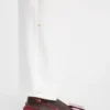 Die niedrigen Duelo-Slingbacks Runde und eckige Kitten Heels
