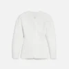 Die Ovalo-Jacke Taillierte Jacke