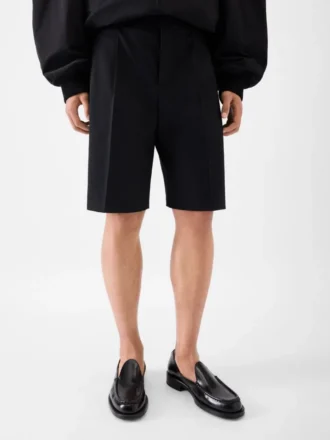Die Ovalu-Shorts Taillierte Bermudashorts