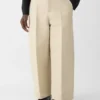 Die Pastro-Hose Kurze, taillierte Hose